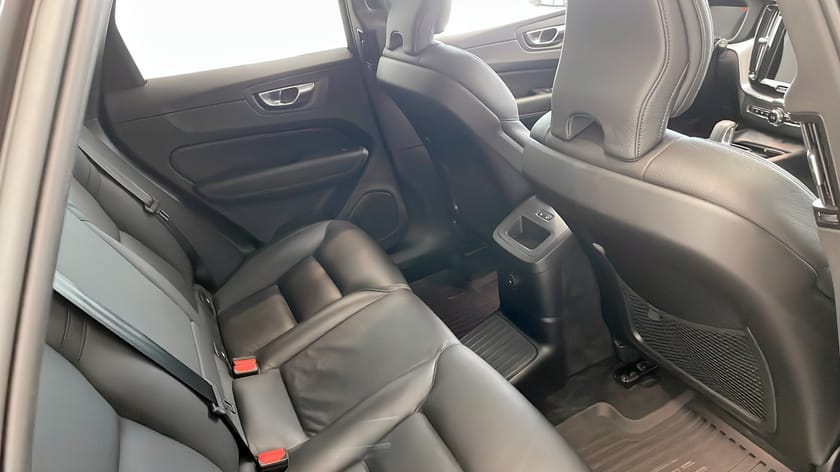 Bild 5 av Volvo XC60 Recharge T6  Core Edition Drag El Stol H/K