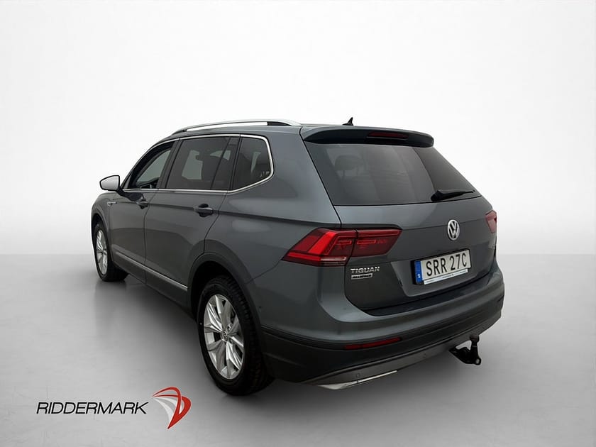 Bild 5 av Volkswagen Tiguan Allspace 7-sätes 2.0 TSI 4M 7-Sits Cockpit Pano