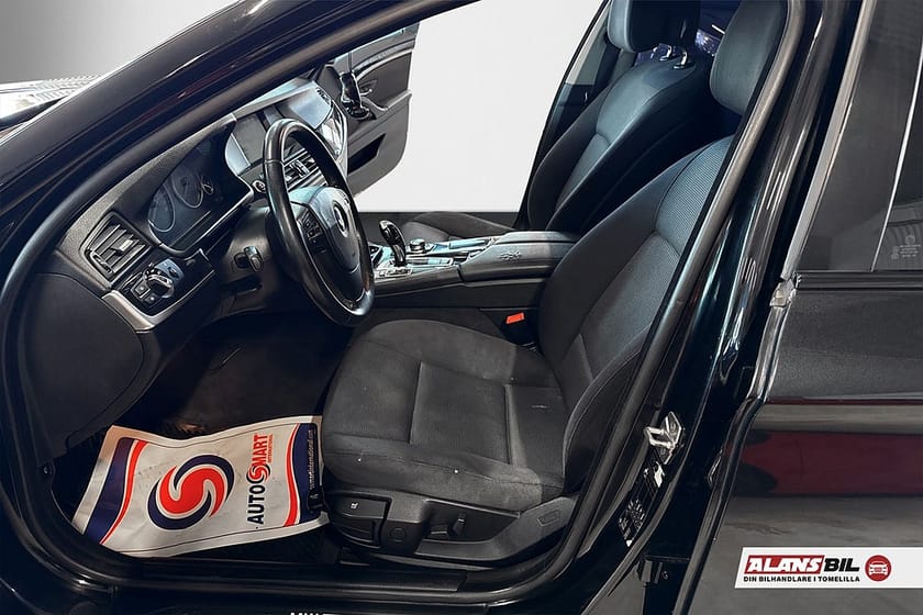 Bild 5 av BMW 520d Touring Steptronic A-Traktor 0kr Kontant 3,45%Ränta