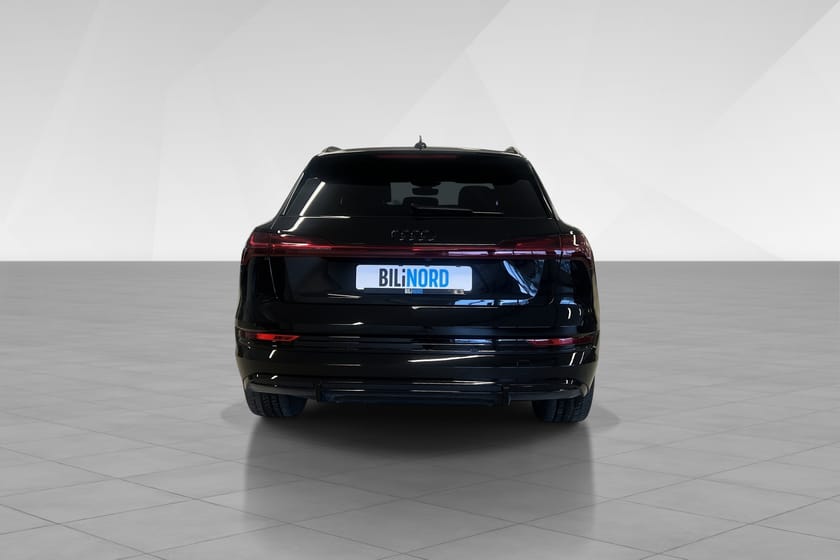 Bilde 5 av Audi e-tron 55 quattro Black Ediotion