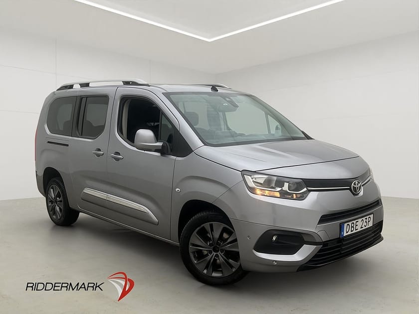 Bild 1 av Toyota ProAce City Verso Lång Ny-Kamrem HUD B-Kamera CARPLAY