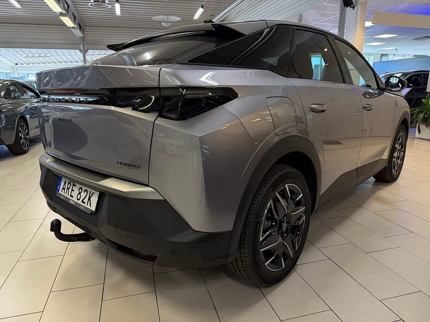 Bild 2 av Peugeot 3008 Hybrid 145 145hk GT | Dragkrok | Metallic | Direktleverans