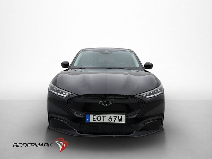 Bild 3 av Ford Mustang Mach-E Long Range RWD Skinn B&O 360° Navi