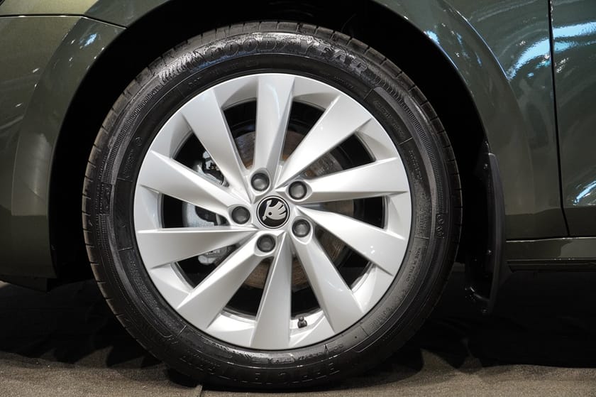 Bild 4 av Škoda Octavia Kombi COMBI SELECTION 1,5 TSI M-HEV 116 HK DSG