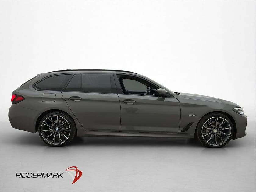 Bild 4 av BMW 530e xDrive Touring 530 M Sport Skinn Drag Kamera HiFi Ambient Navi