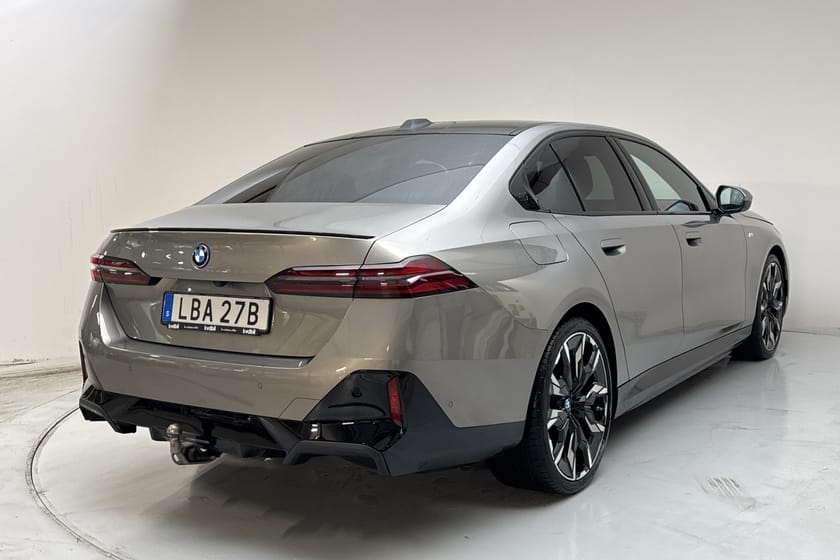 Bild 3 av BMW i5 eDrive40 Sedan Sedan, G60 (340hk) M Sport