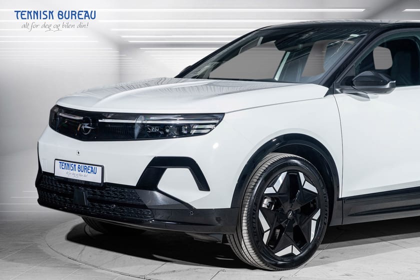 Bilde 3 av Opel Grandland Electric AWD Ultimate AWD, Panorama, Skinn, Matrix, Head-Up, Krok
