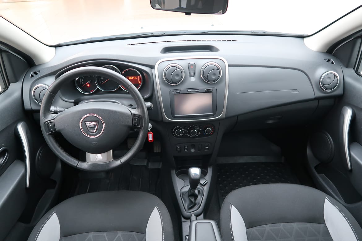 Dacia Sandero 2017 - miniatyr 2