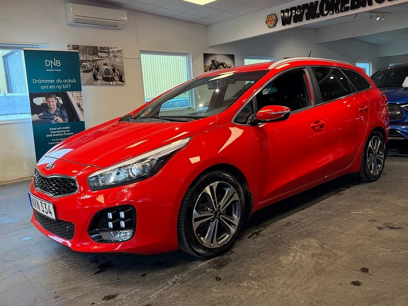 Bild 2 av Kia cee'd_sw 1.6 CRDi GT-Line Drag Gps B-kamera M-värmare