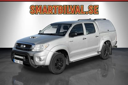 Toyota Hilux Dubbelhytt 2.5 4x4 Black Edition Kåpa Drag
