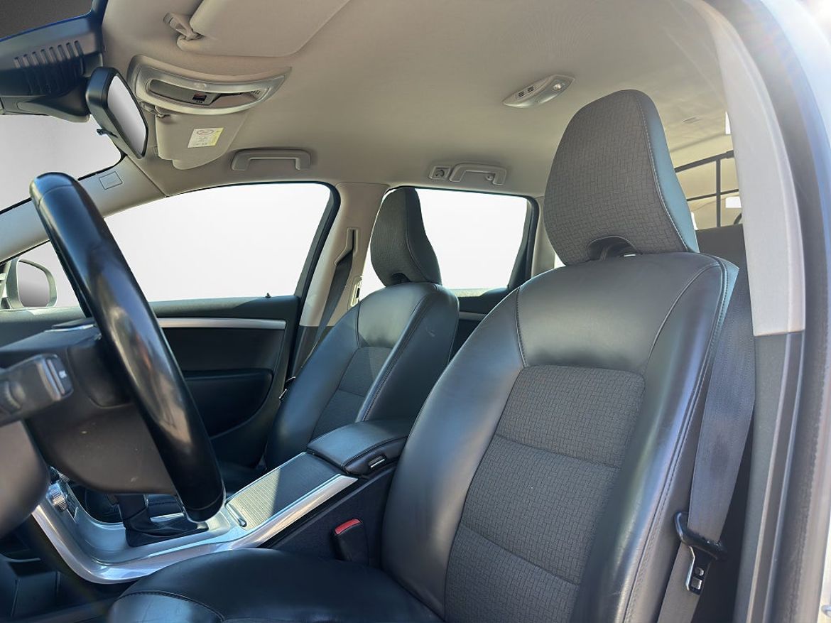 Volvo V70, bild 9 av 23