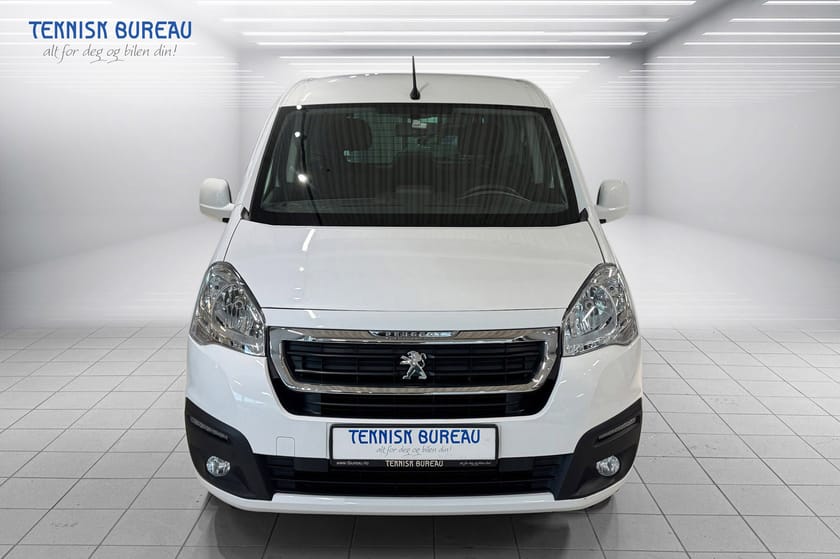 Bilde 2 av Peugeot Partner Electric Tepee SE | Kun 29.364 km | DAB+ | 2 skyvedører