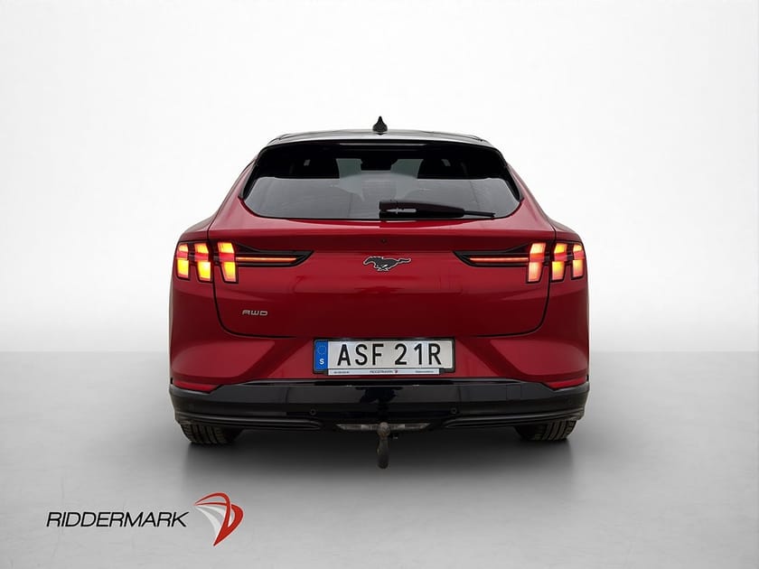 Bild 3 av Ford Mustang Mach-E Standard Range AWD Teknik Drag Pano B&O