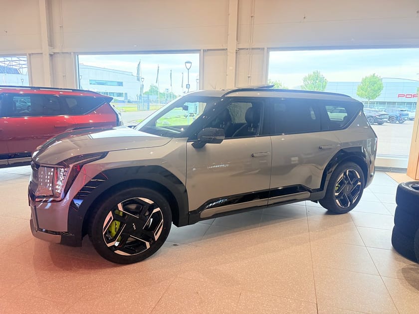 Bild 2 av Kia EV9 GT 509hk 7-Sits Business Edition *Fria 21" Vinterhjul"