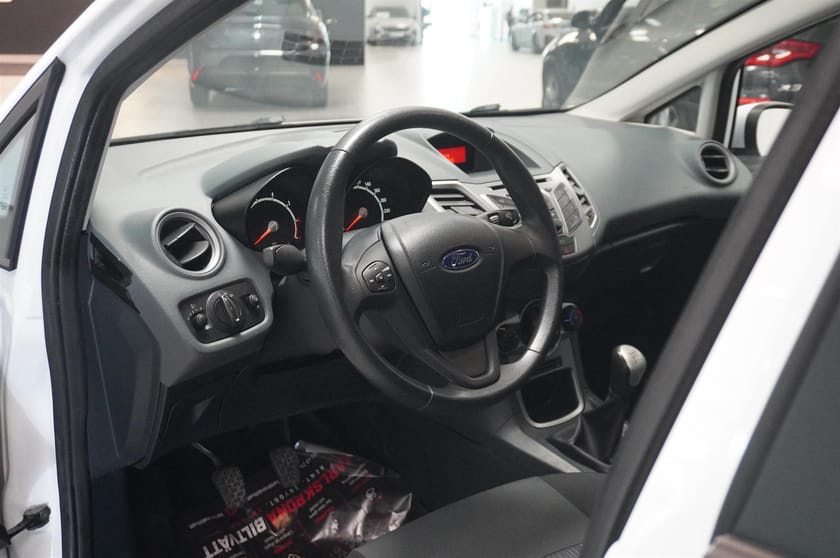 Bild 4 av Ford Fiesta 5-Dörrar 1.25 82hk