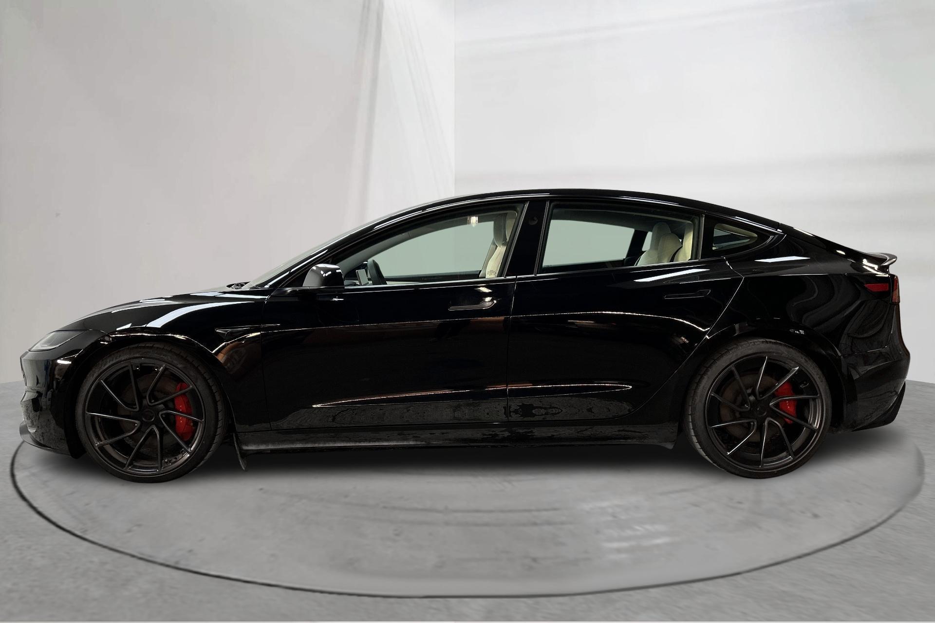Tesla Model 3 Performance 2025, kuva 2/10