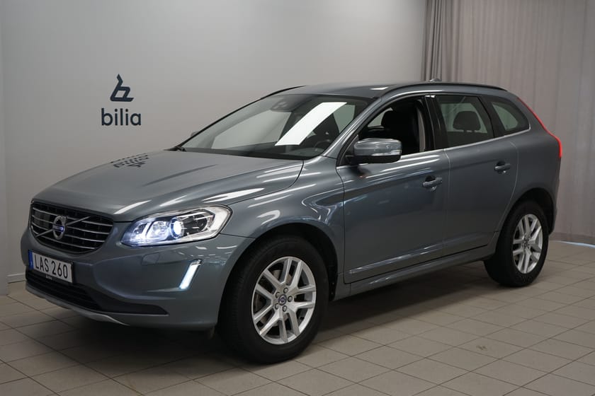 Bild 1 av Volvo XC60 D4 AWD Classic Momentum | BLIS | Drag | Navigator | Parkeringskamera bak |