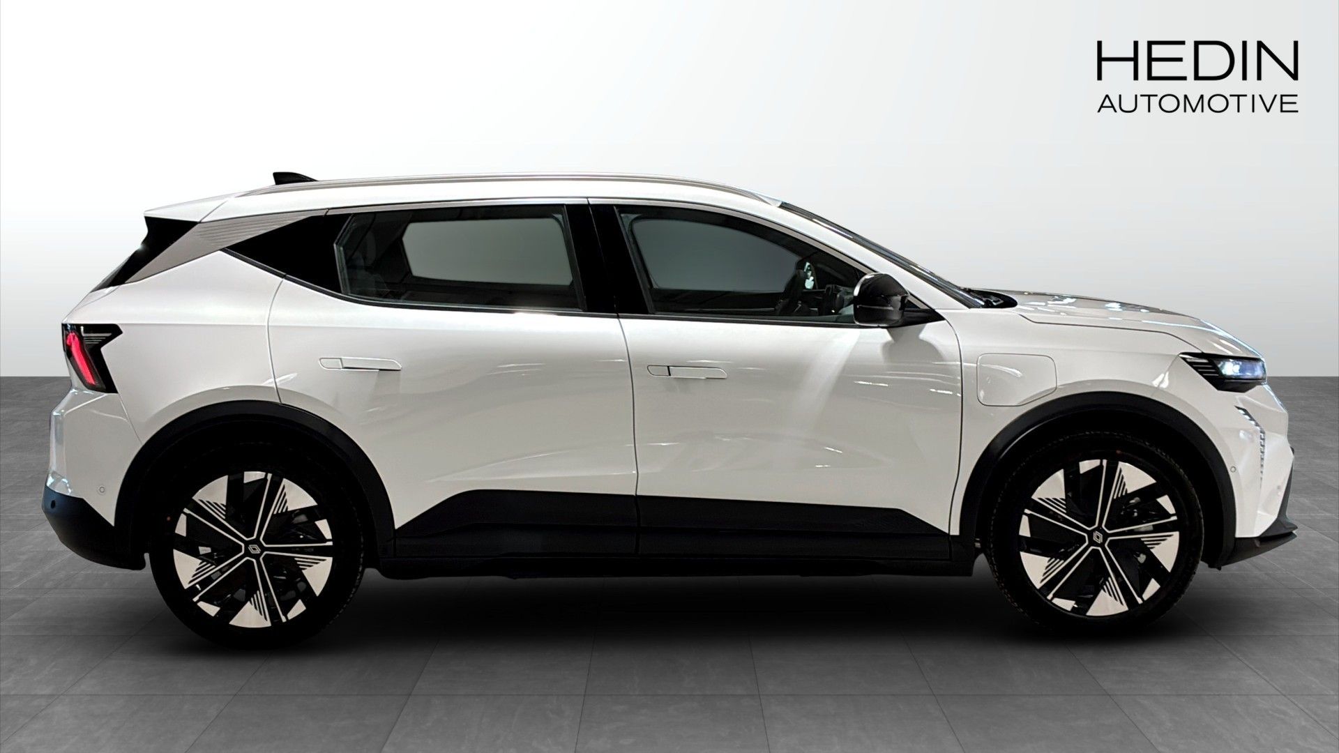 Renault Scenic E-Tech 87 kWh 2026, bild 2/17