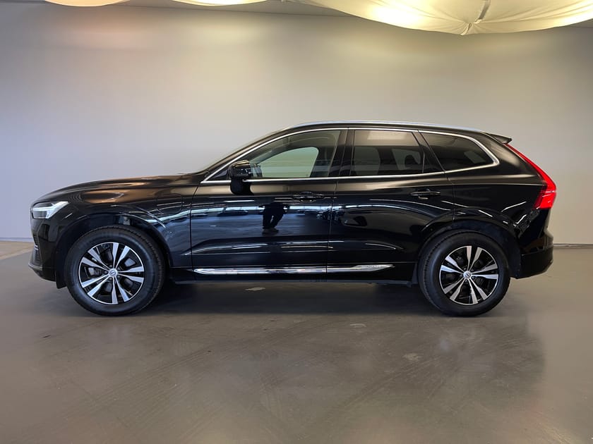 Bild 4 av Volvo XC60 Recharge T6 Core Bright / Dragkrok / Navigation / Backkamera / Panorama tak /