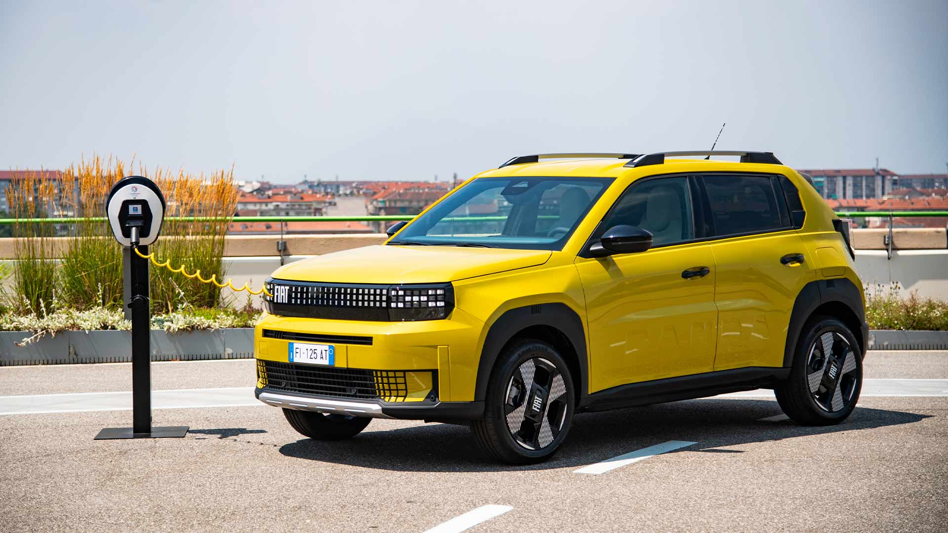 Säljstart för nya Fiat Grande Panda – Sveriges billigaste elbil