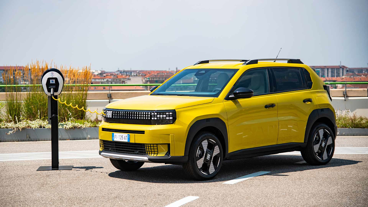 Säljstart för nya Fiat Grande Panda – Sveriges billigaste elbil