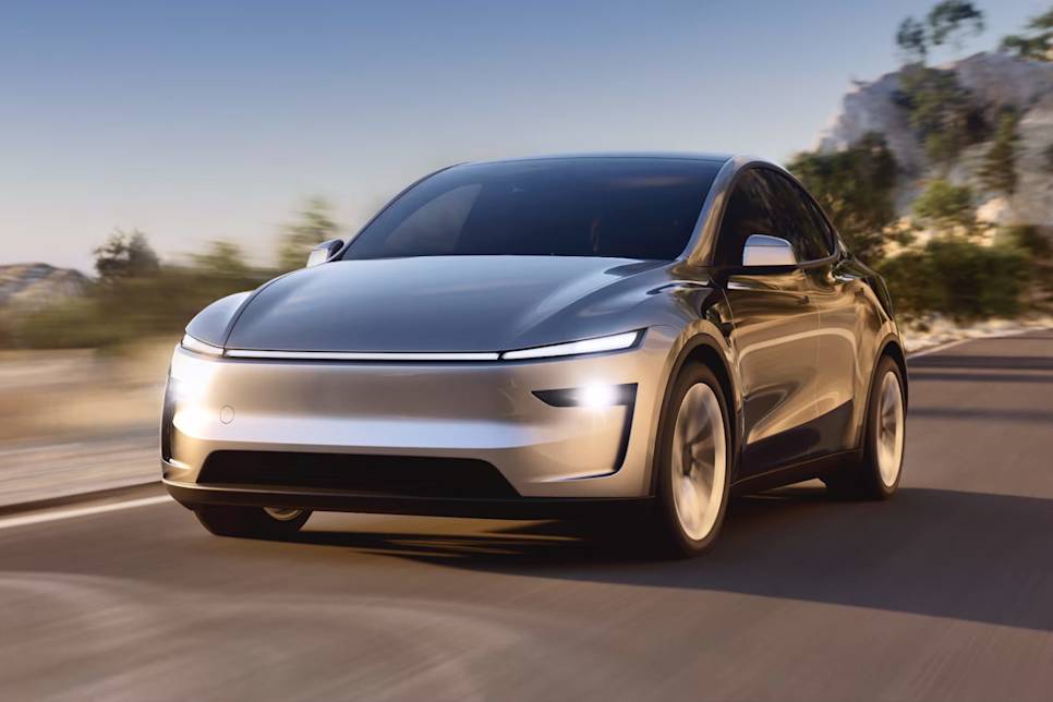 Nya Tesla Model Y går nu att beställa