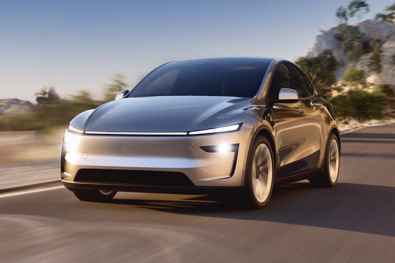 Nya Tesla Model Y går nu att beställa