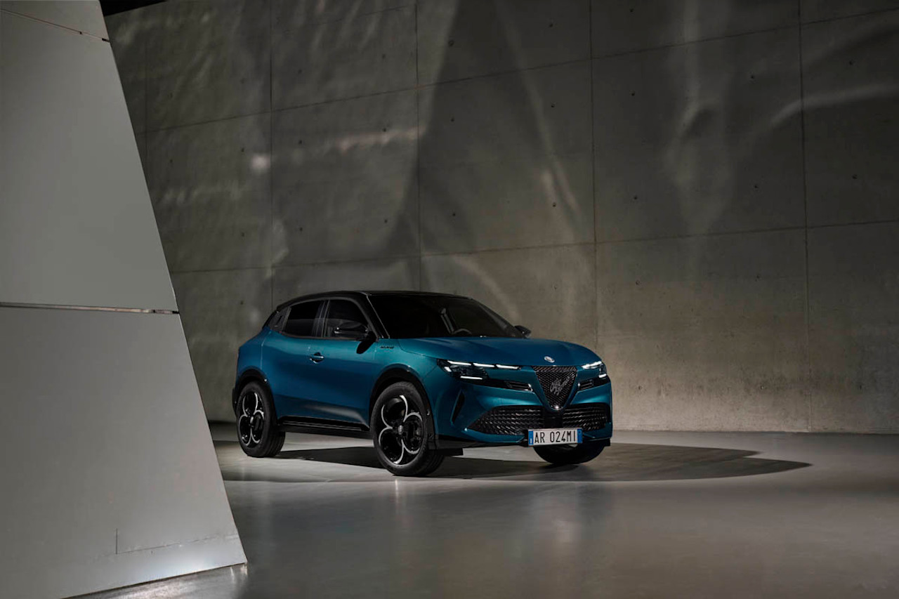 Alfa Romeos elbil Milano bryter mot Italiensk lag