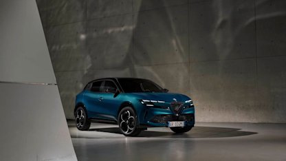 Alfa Romeos elbil Milano bryter mot Italiensk lag