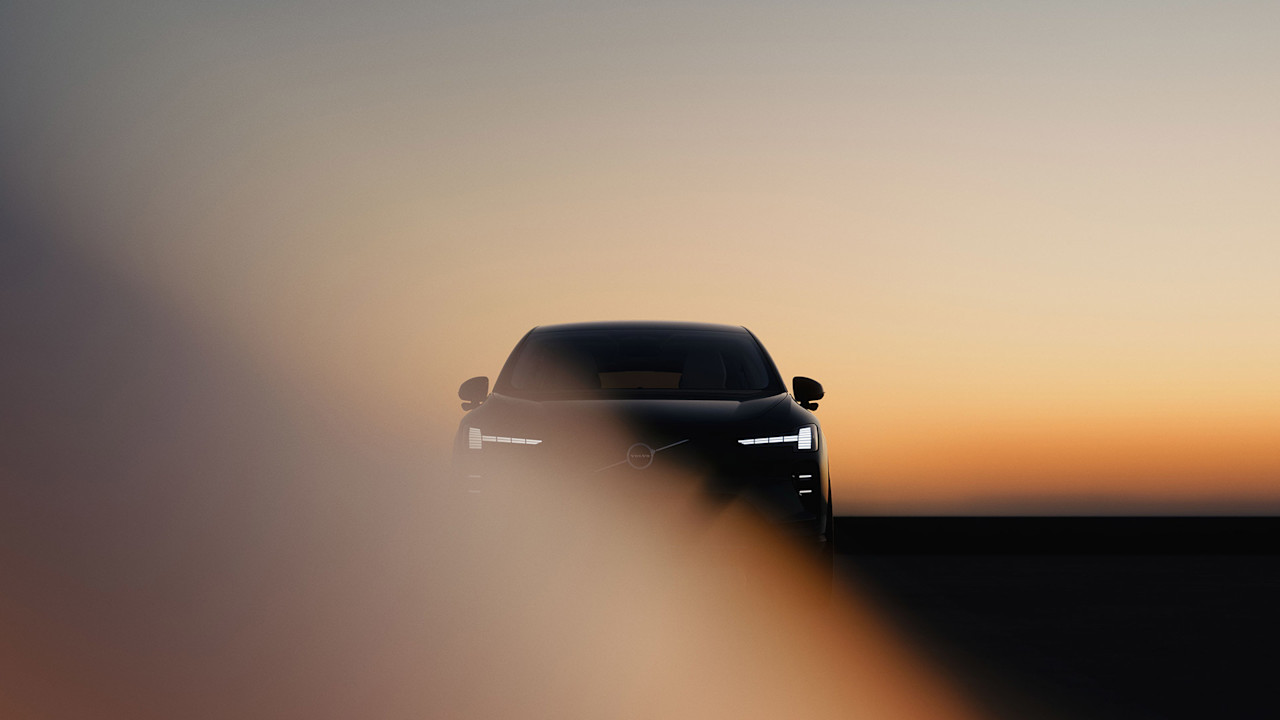 Nya Volvo EX60 -  810 km räckvidd och ultrasnabb laddning