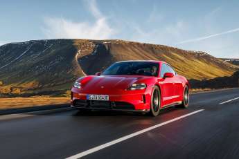 Porsche lanserar tre nya Taycan-modeller