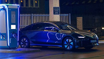 Hyundai sänker priset på Ioniq med 70 000 kr