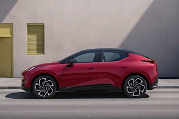 Lynk & Co kommer snart att säljas hos utvalda Volvohandlare 