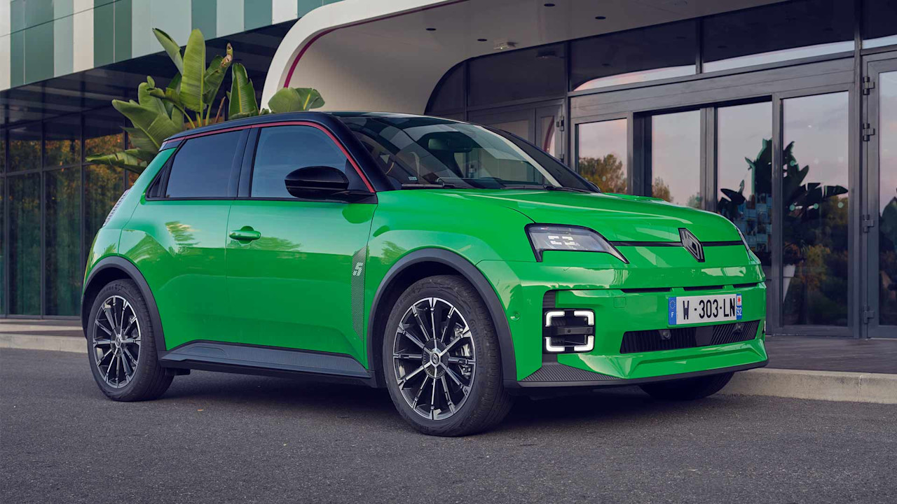 Renault laddar upp för eCarExpo med ikoniska bilar