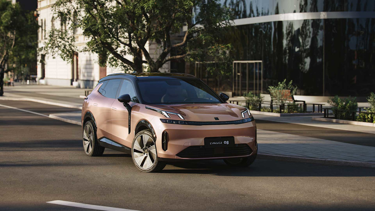 Nu kan du beställa nya Lynk & Co 08