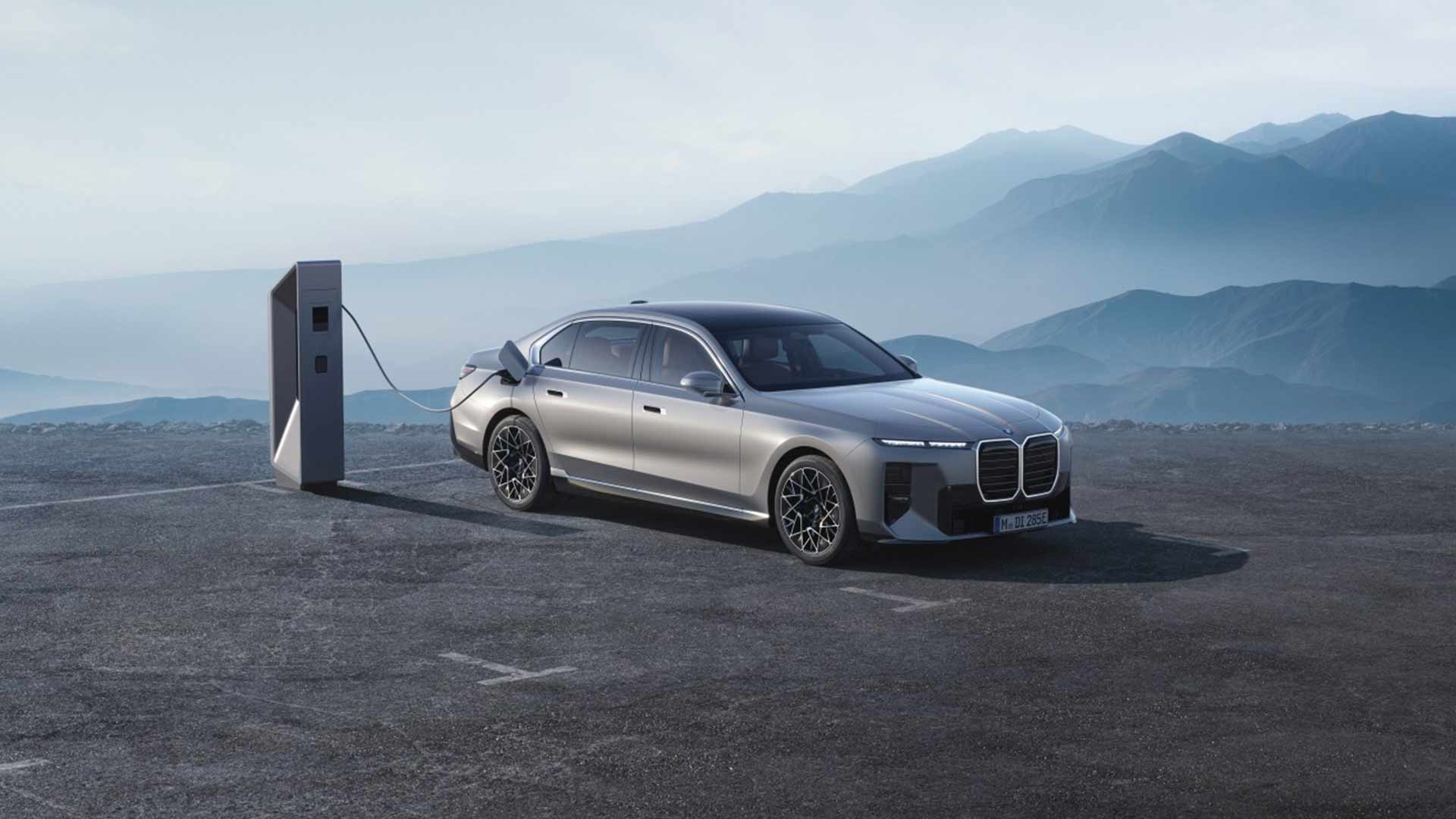 Utvald bild för Säljstart för nya BMW i7 - räckvidd och prestanda i toppklass