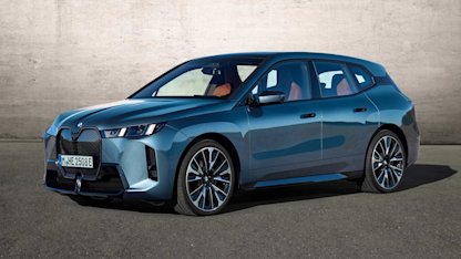 Nya BMW iX har en räckvidd på över 700 km