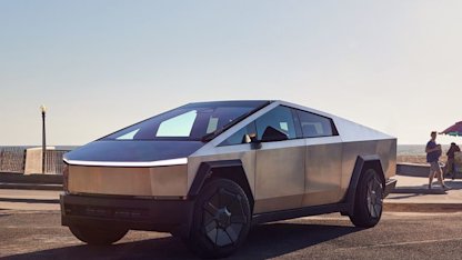 Musks distraktion – skickar Cybertruck på turné