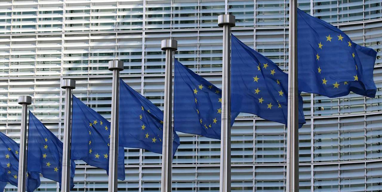 Bilindustrin i kris – EU-kommissionen kallar till krismöte