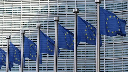 Bilindustrin i kris – EU-kommissionen kallar till krismöte