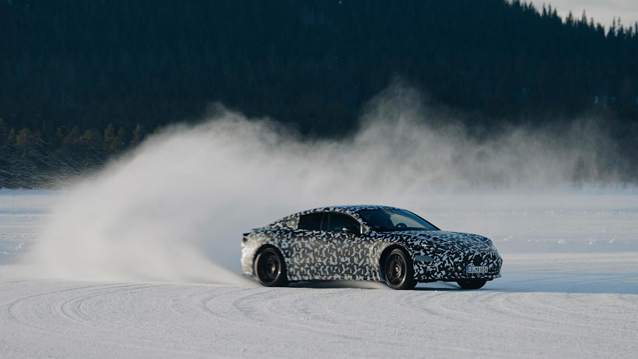 Nya Mercedes-AMG GT 4-dörrars Coupé har vintertestats i Arjeplog