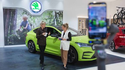 Liveshopping med ŠKODA Enyaq