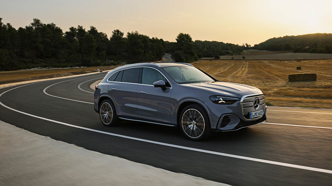 Försäljningen av nya eldrivna Mercedes-Benz GLC har startat