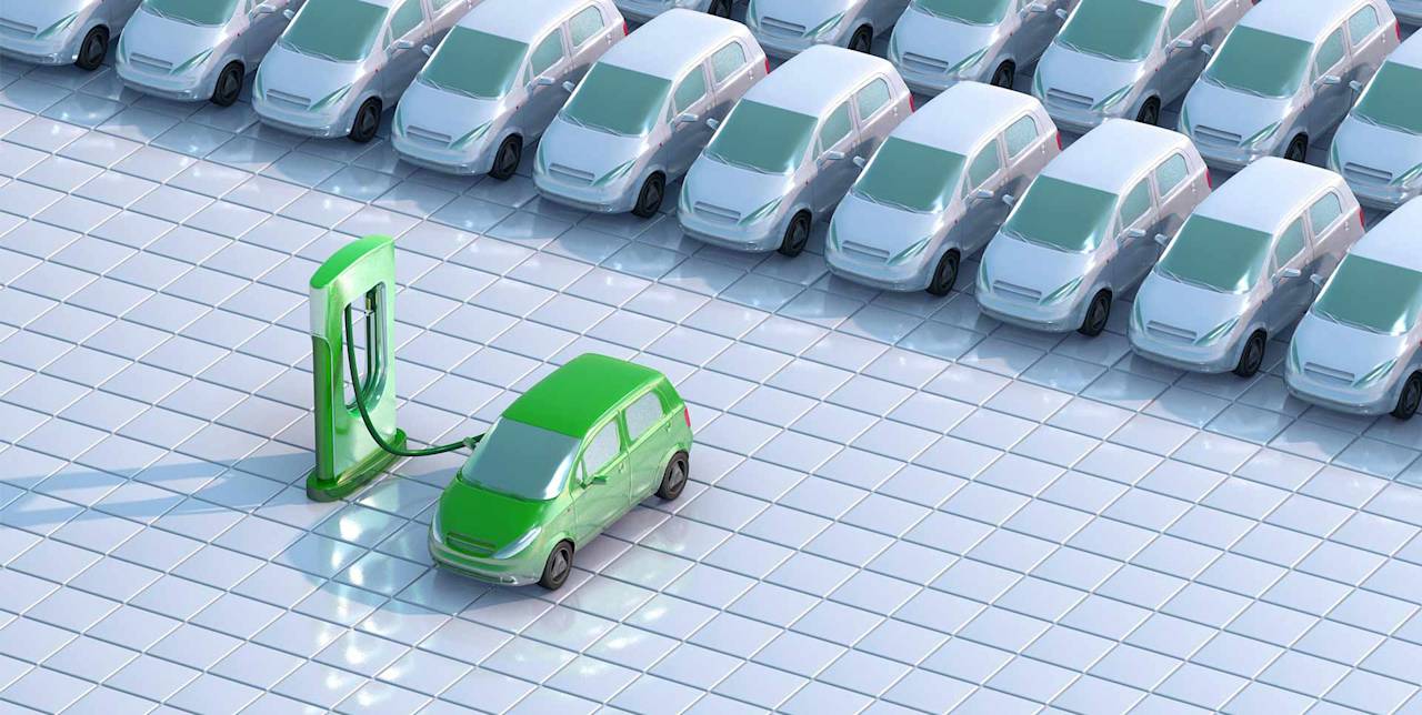 EU kan förbjuda förbränningsmotorer i företags- och hyrbilar från 2030