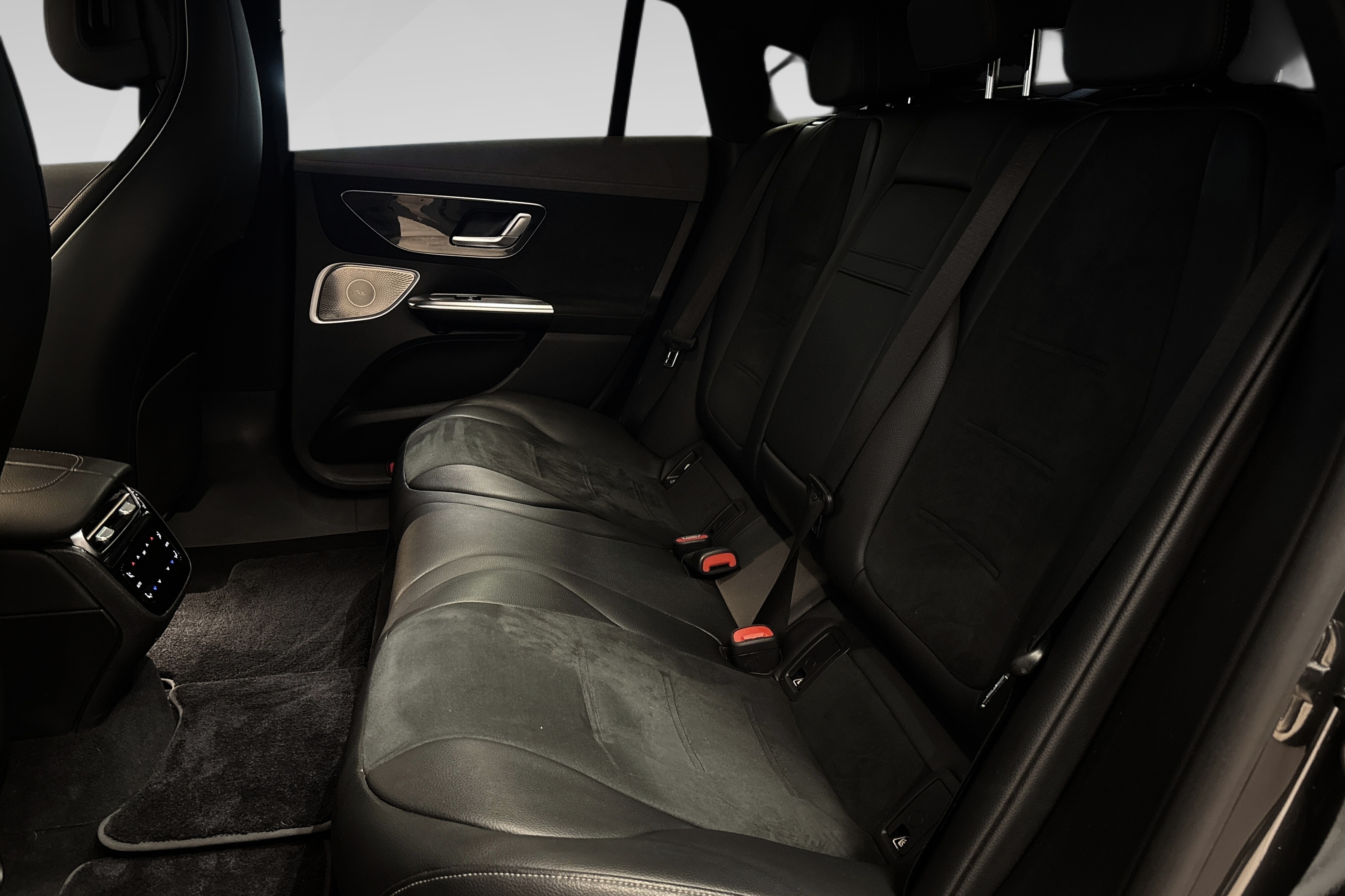 Mercedes-Benz AMG EQE 43 4MATIC bilde 17