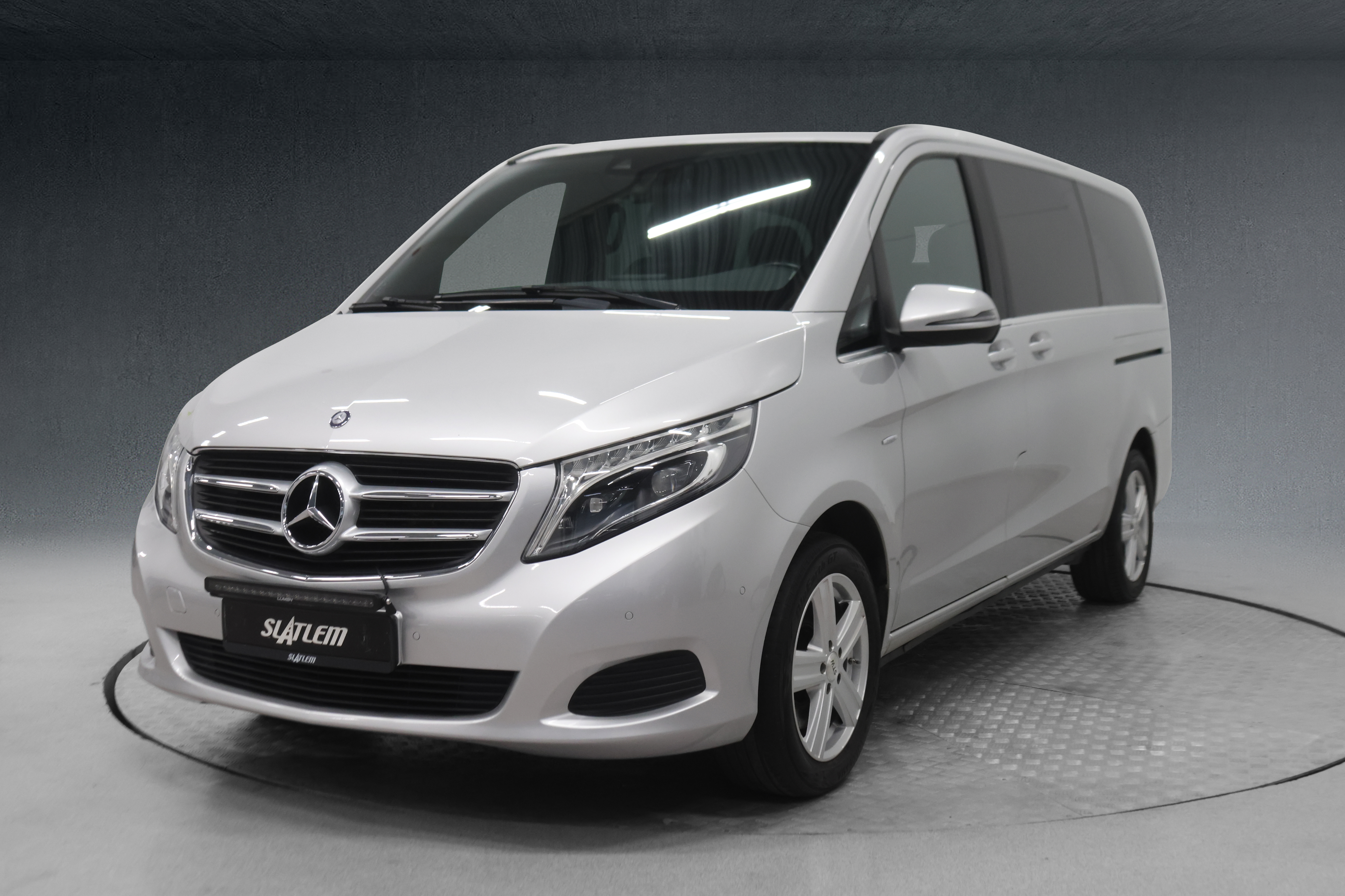 Mercedes-Benz V 250d 4MATIC 3.2t