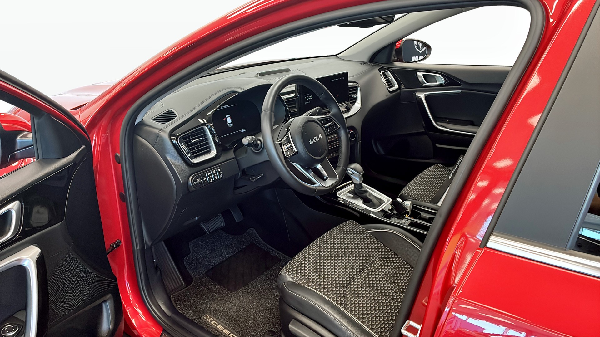 Kia XCeed Plug-in Hybrid DCT, 141hk, 2022