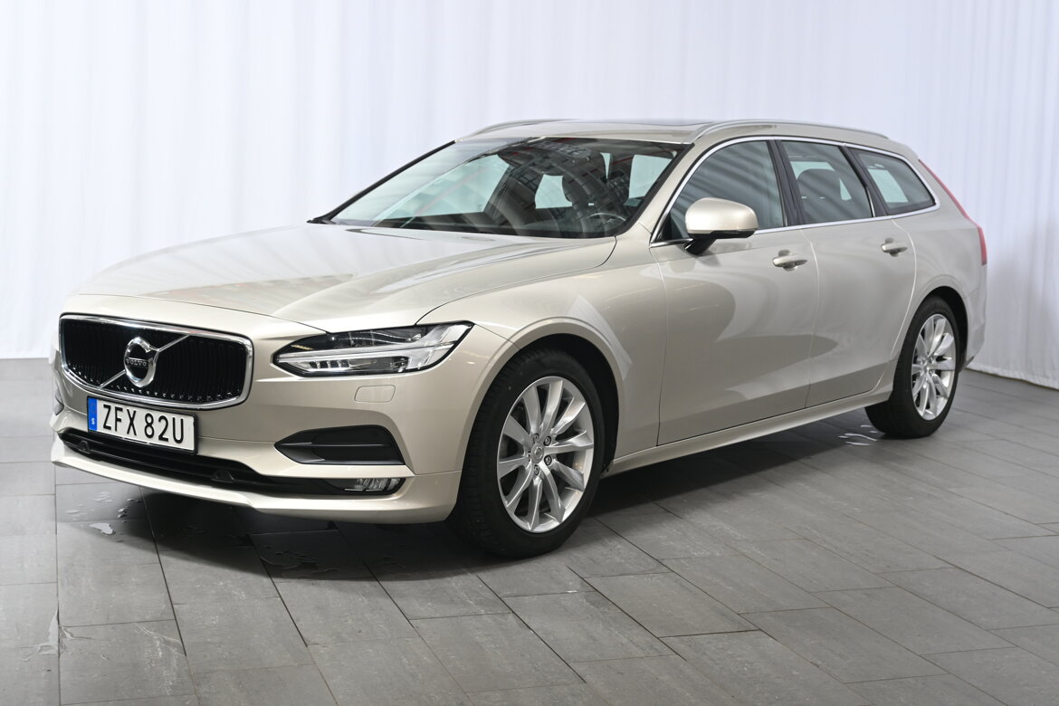 ZFX82U – Volvo V90