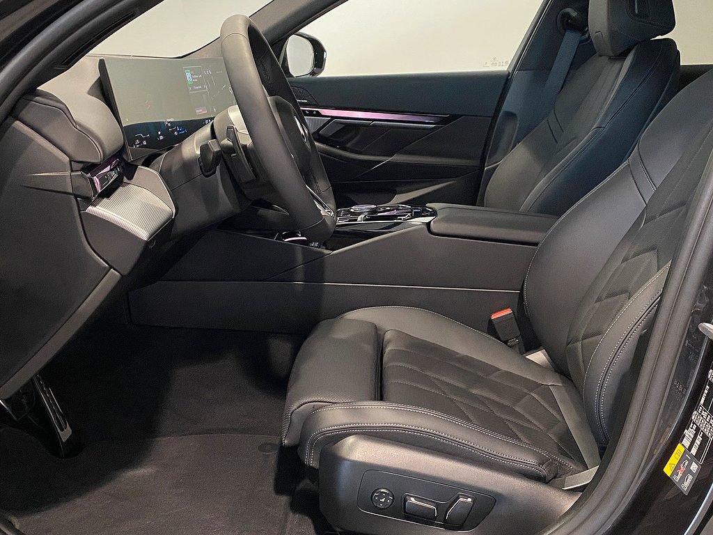 BMW 530e xDrive Touring Steptronic, 8-trinn, 299ps, 2026