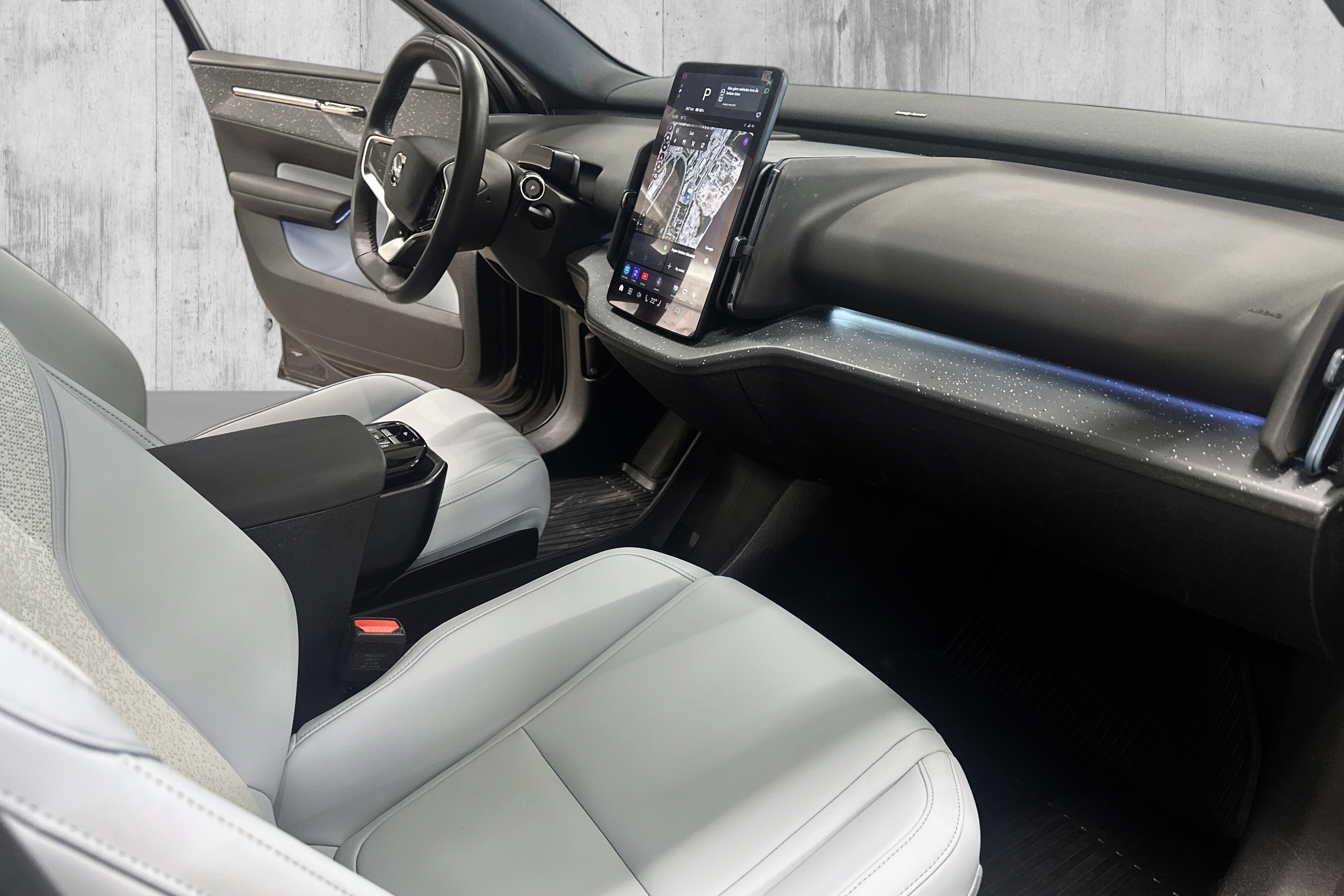 Volvo EX30 Twin Motor Performance bilde 16